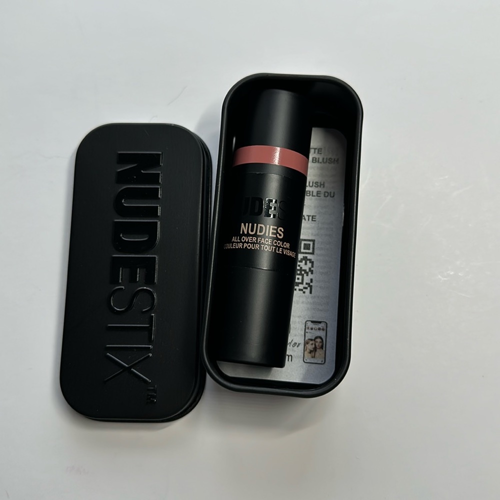 BNNU NudeStix Nudies all over face color